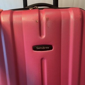 Samsonite Vibrant Pink Travel Case